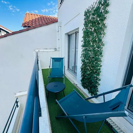 Free Parking, Proche Gare, Plage, Centre, Netflix Appartement