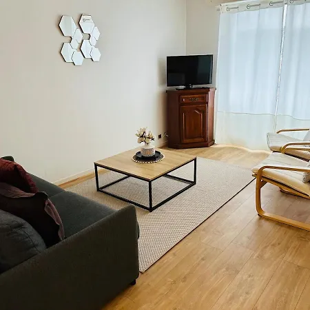 Free Parking, Proche Gare, Plage, Centre, Netflix Appartement *