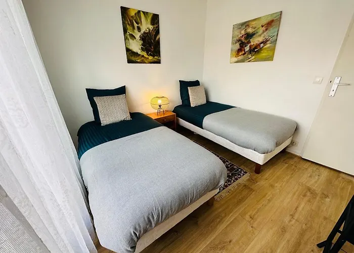 Free Parking, Proche Gare, Plage, Centre, Netflix 아파트